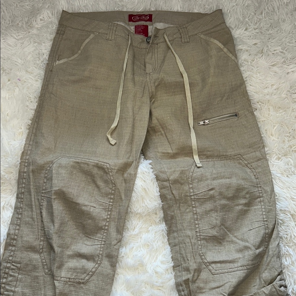 BeBop Khaki Capris with Zipper Detail